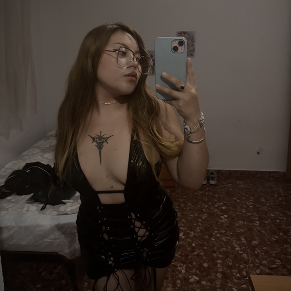 Anna Chloe Velasquez